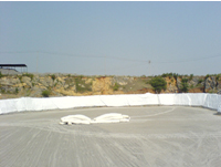 ���̰���